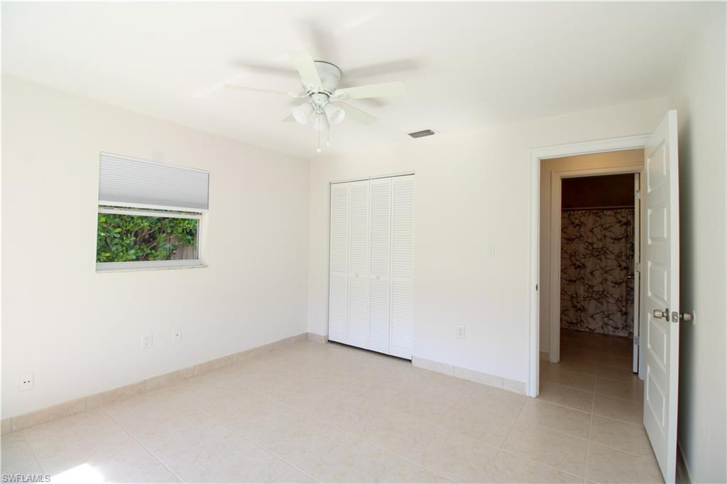 NAPLES PARK - Residential