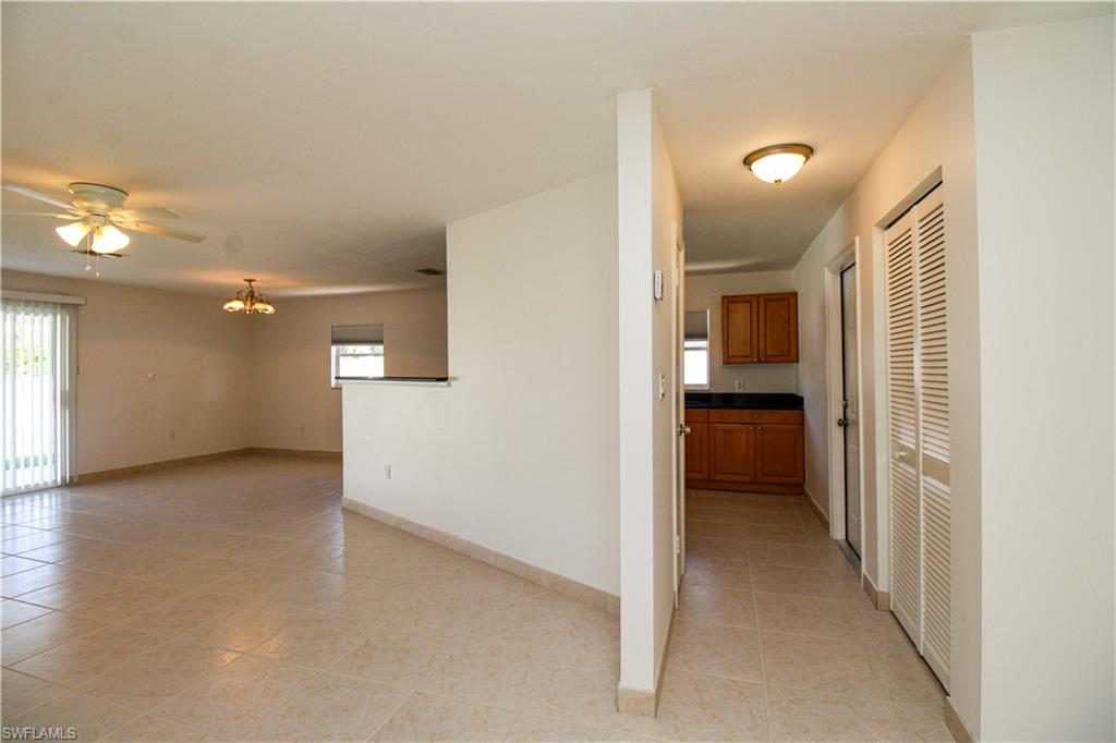 NAPLES PARK - Residential