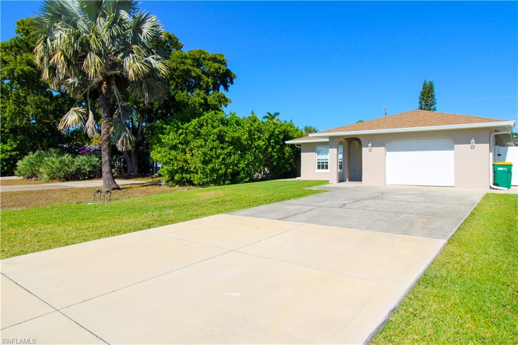 NAPLES PARK - Residential