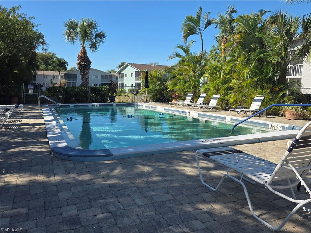 GLADIOLUS GARDENS CONDO ASSN - Residential Lease