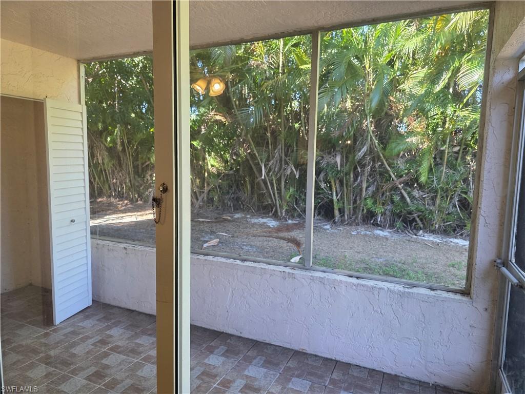 GLADIOLUS GARDENS CONDO ASSN - Residential Lease