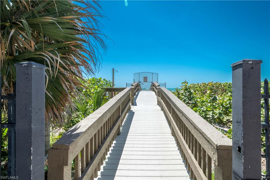 SEA WINDS OF MARCO - Residential