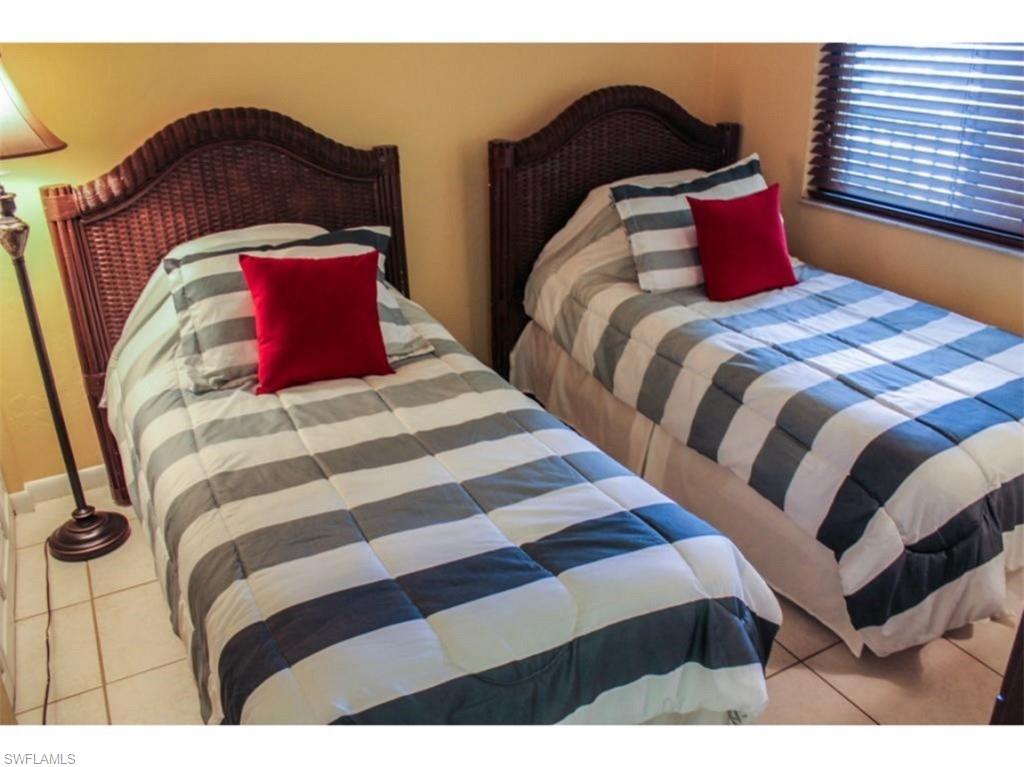 SEA WINDS OF MARCO - Residential