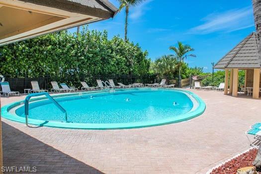 SEA WINDS OF MARCO - Residential