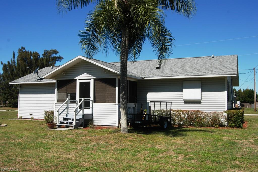 CAPE CORAL - Residential