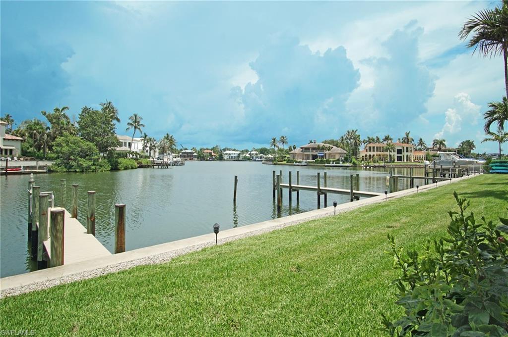 AMBASSADOR CLUB - Residential