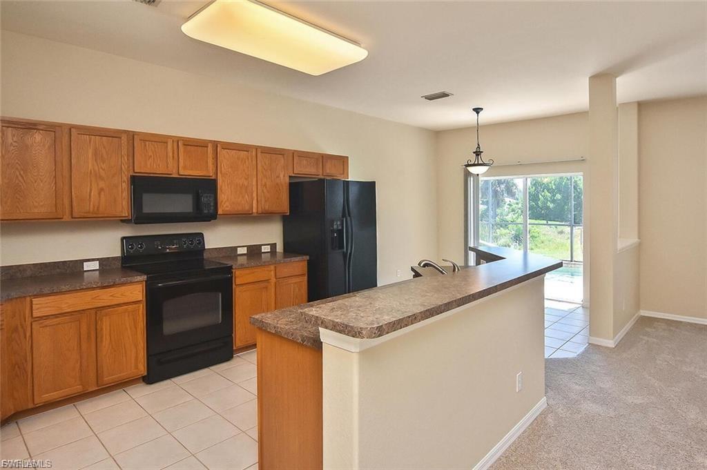 CAPE CORAL - Residential Lease