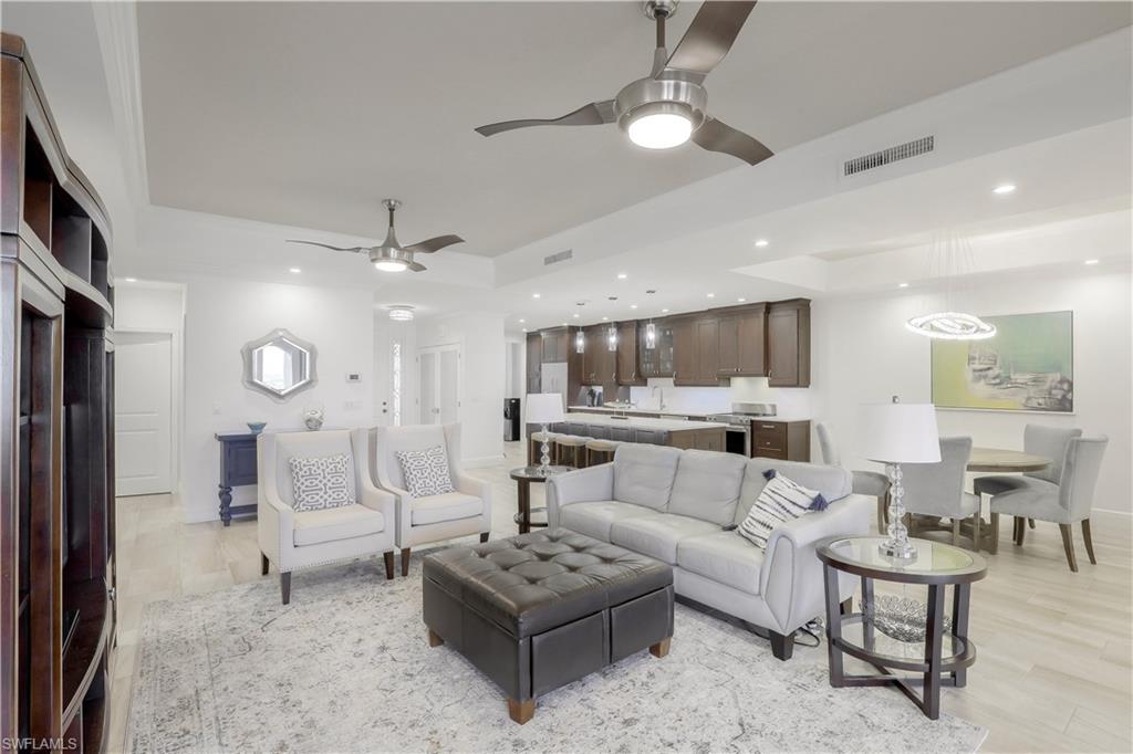 HIDEAWAY BEACH - Residential