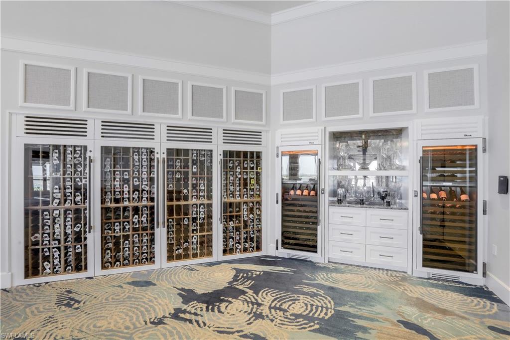 HIDEAWAY BEACH - Residential