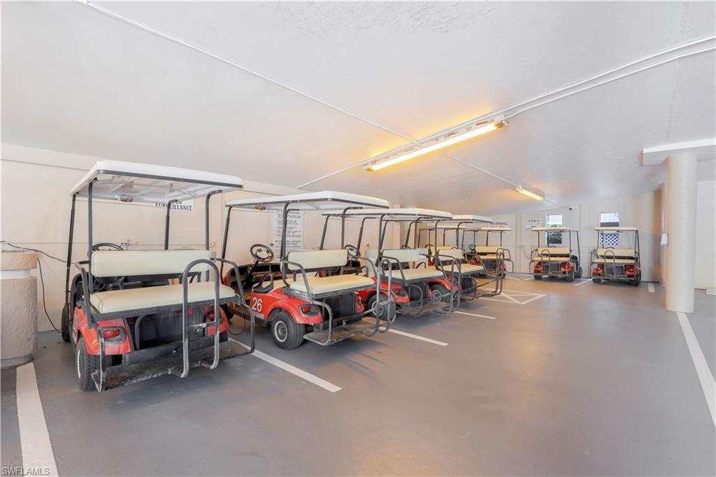 HIDEAWAY BEACH - Residential