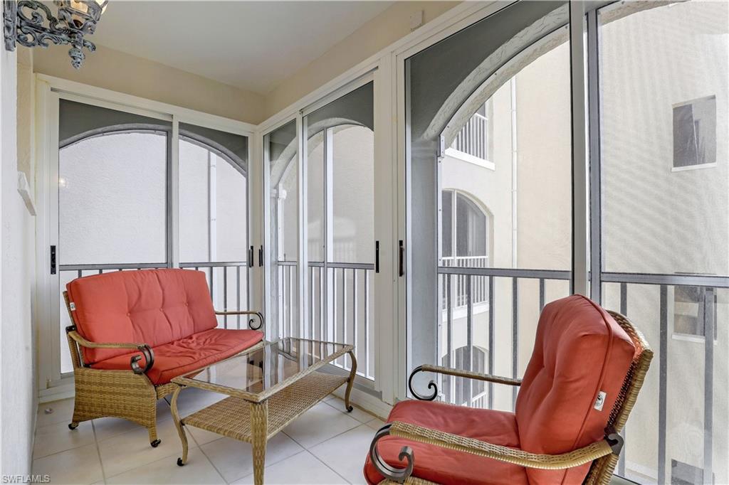 HIDEAWAY BEACH - Residential