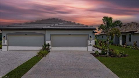 19608 Hinkley DR ESTERO FL 33928