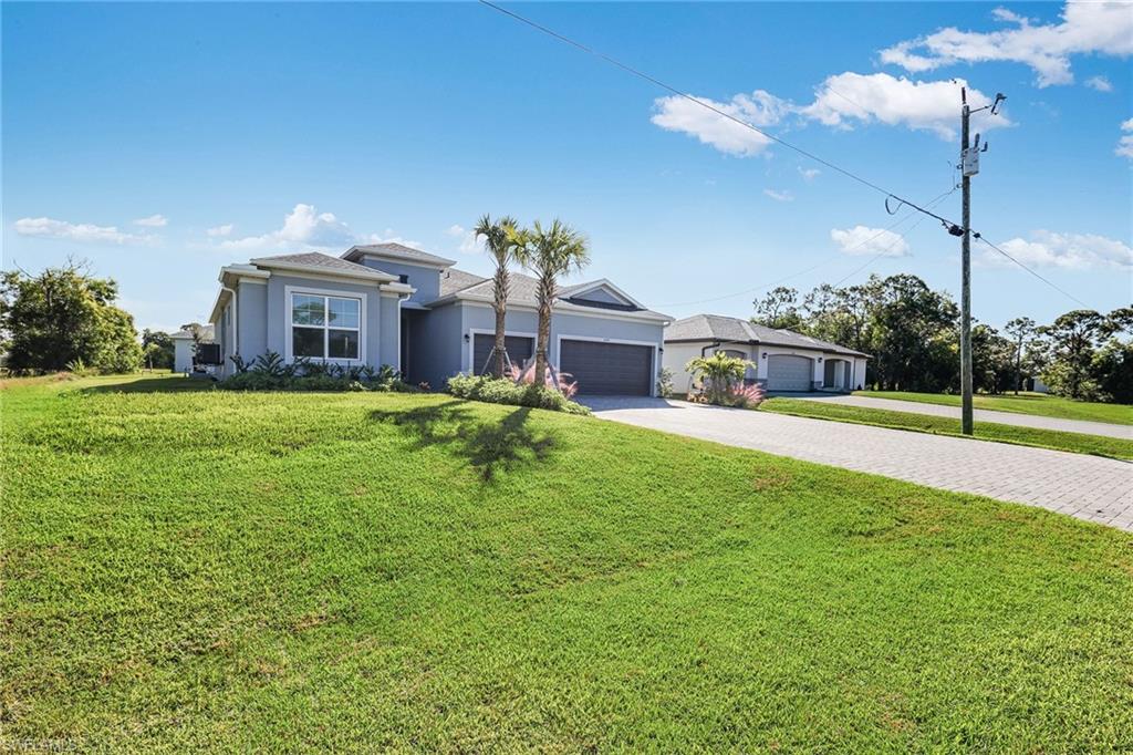 CAPE CORAL - Residential