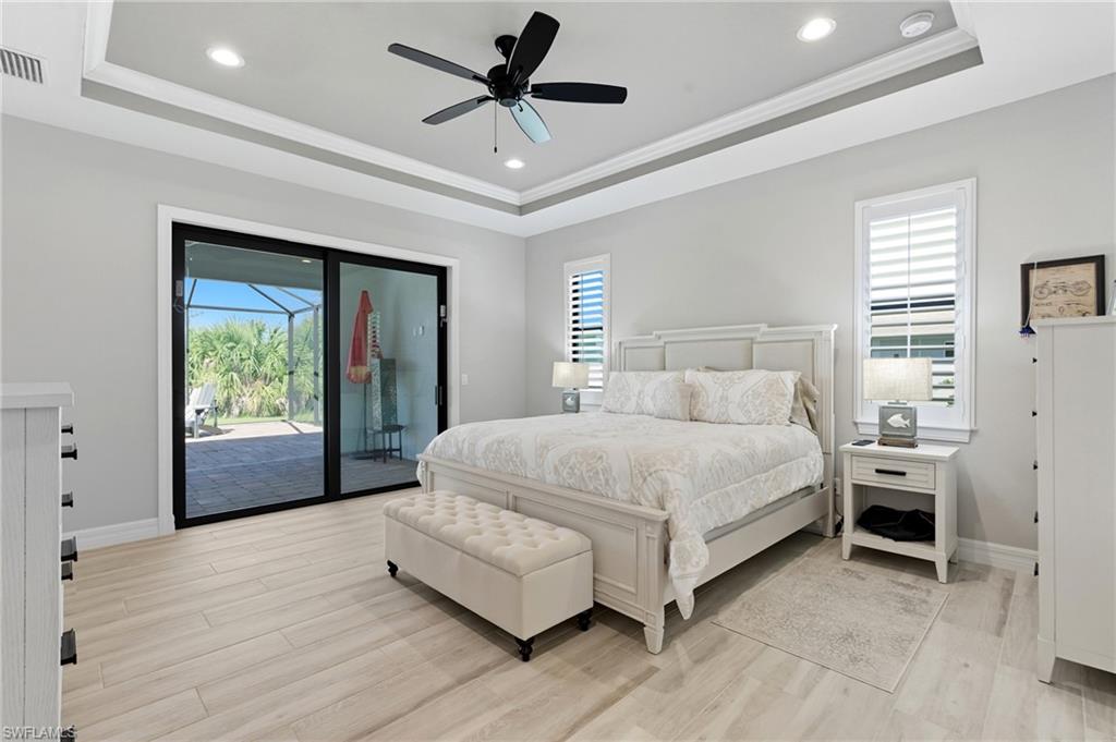 SOUTH GULF COVE - Residential