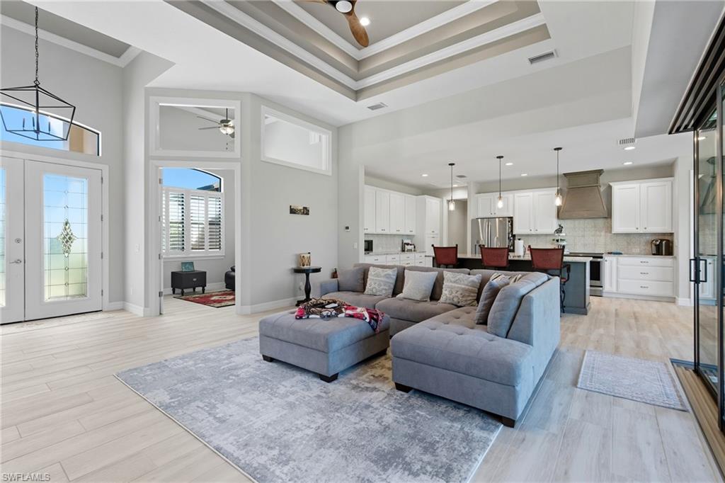 SOUTH GULF COVE - Residential