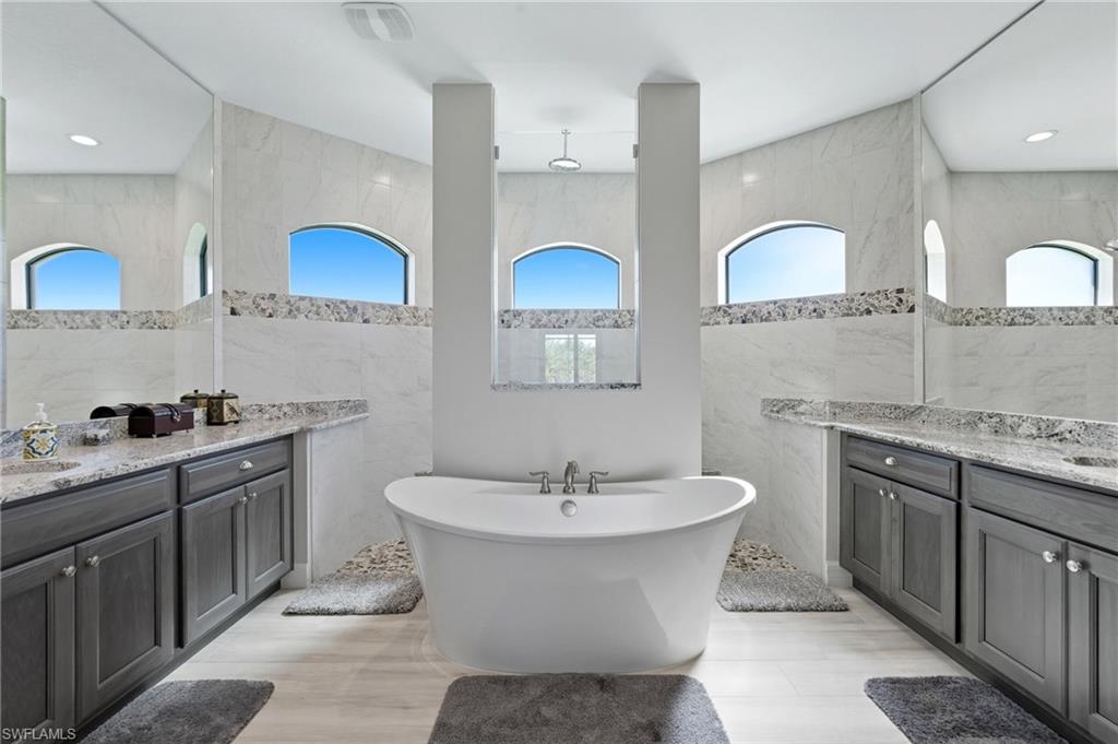 SOUTH GULF COVE - Residential