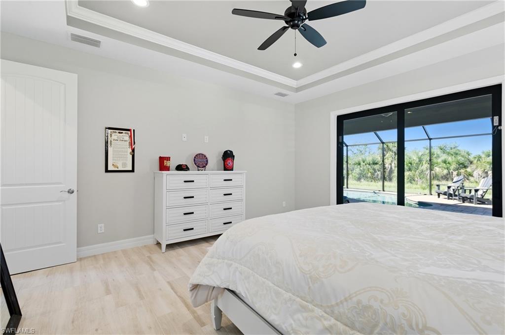 SOUTH GULF COVE - Residential