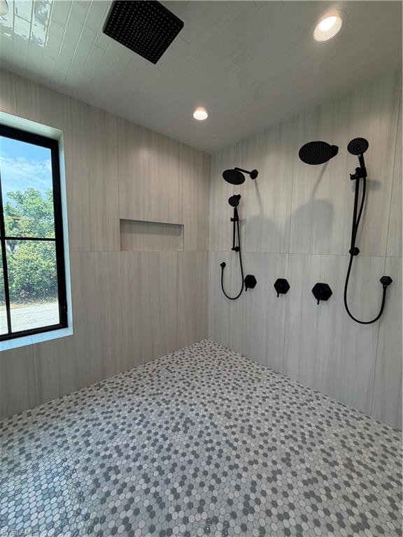BRIGHTWATER - Residential