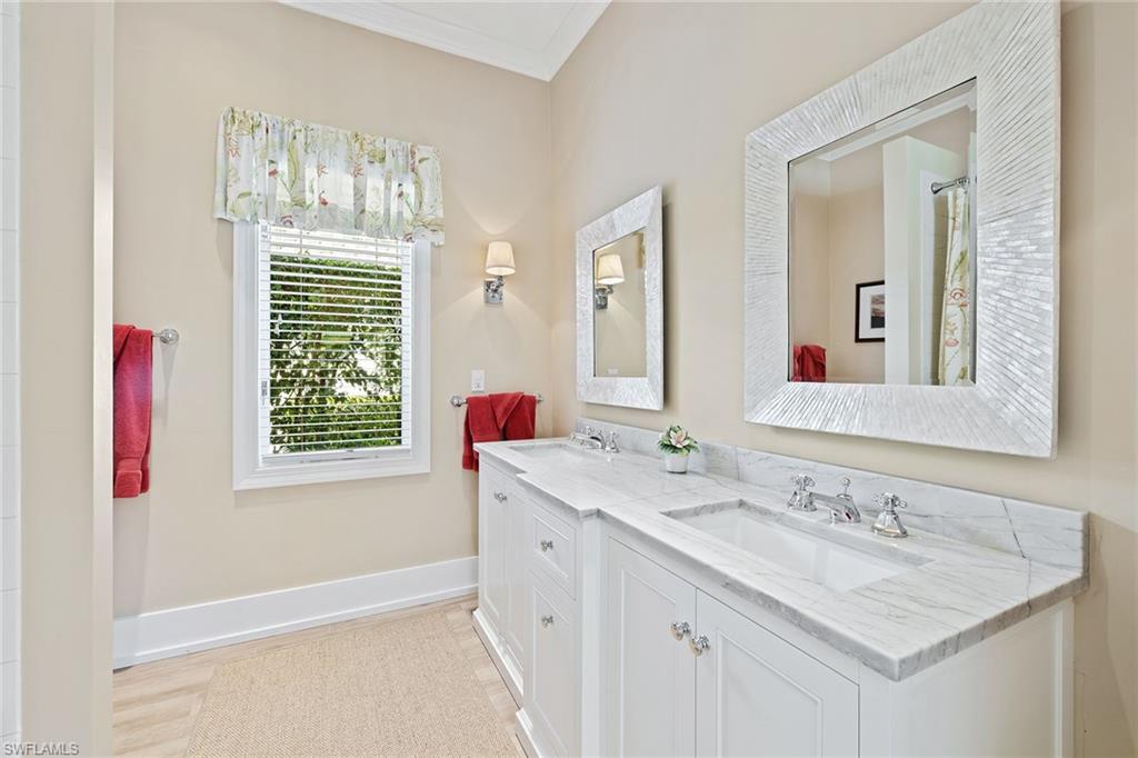 OAKMONT - Residential