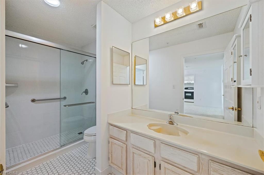 ARBOR TRACE - Residential