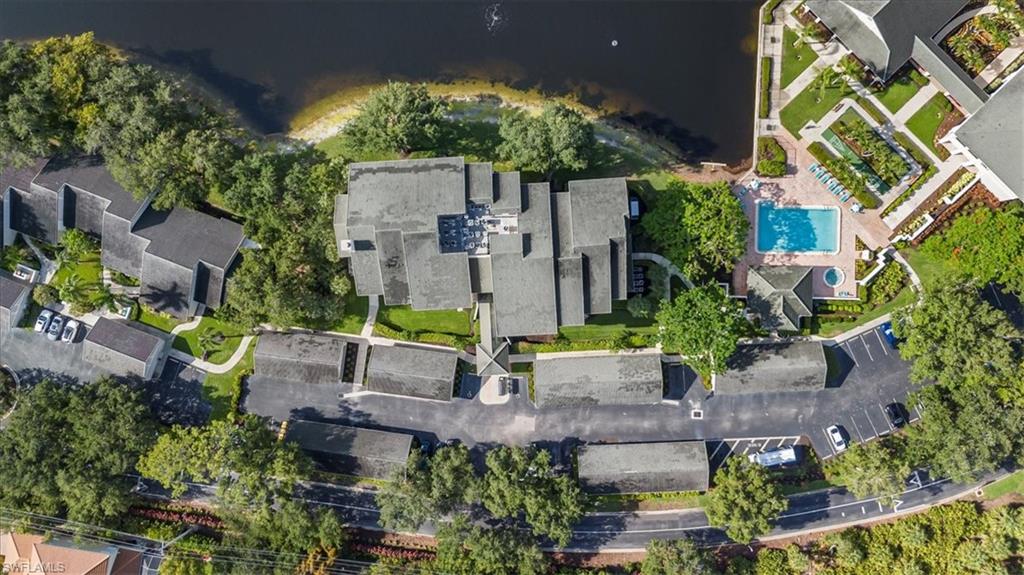 ARBOR TRACE - Residential