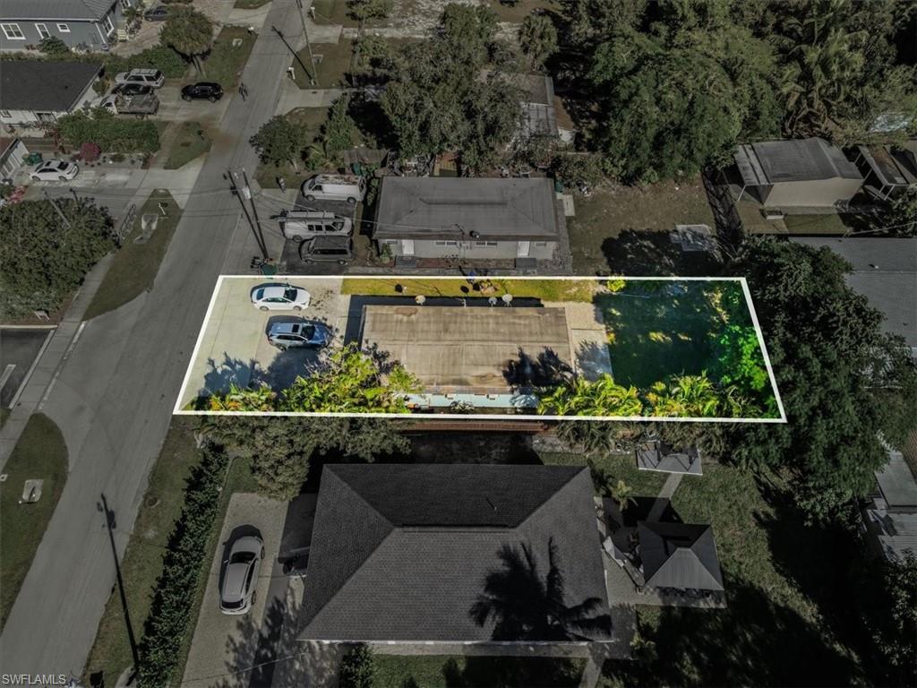 SHADOWLAWN AT NAPLES - Residential