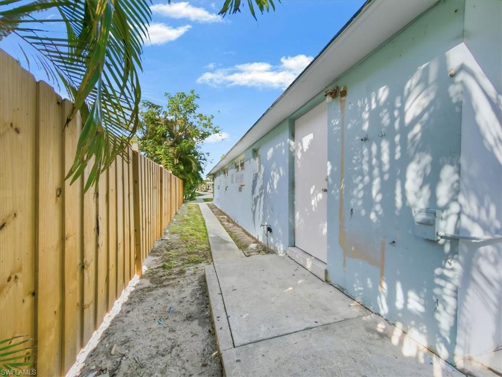 SHADOWLAWN AT NAPLES - Residential