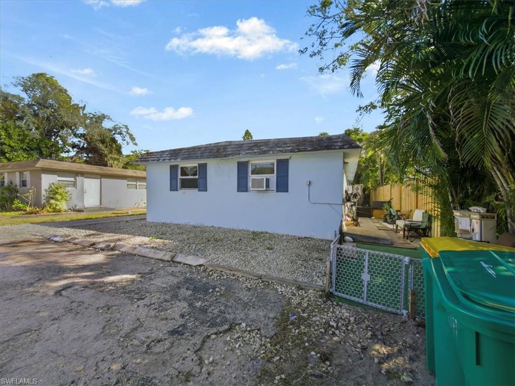 SHADOWLAWN AT NAPLES - Residential