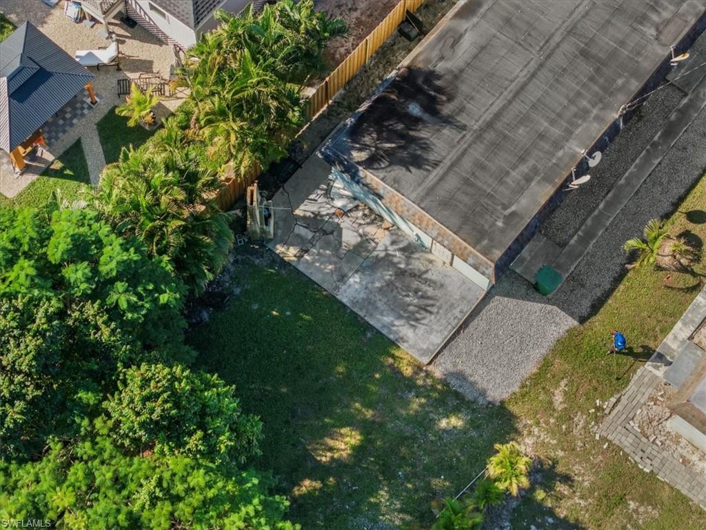 SHADOWLAWN AT NAPLES - Residential