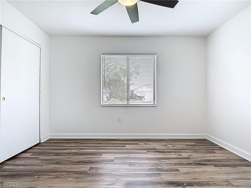 SAN CARLOS PARK - Residential