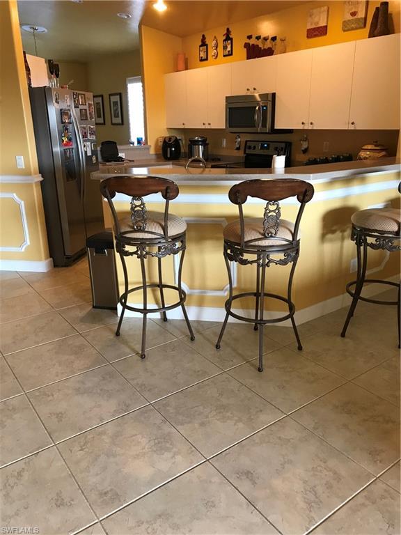 FAIRWAY VILLAS - Residential