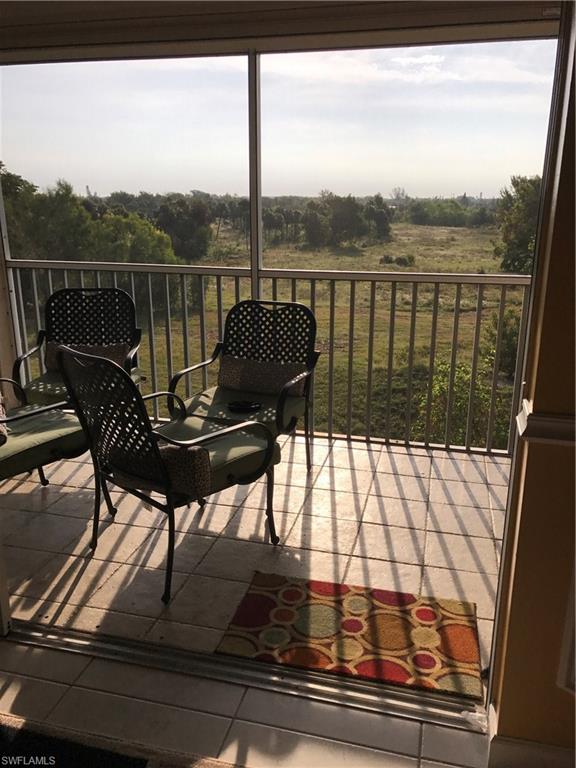 FAIRWAY VILLAS - Residential