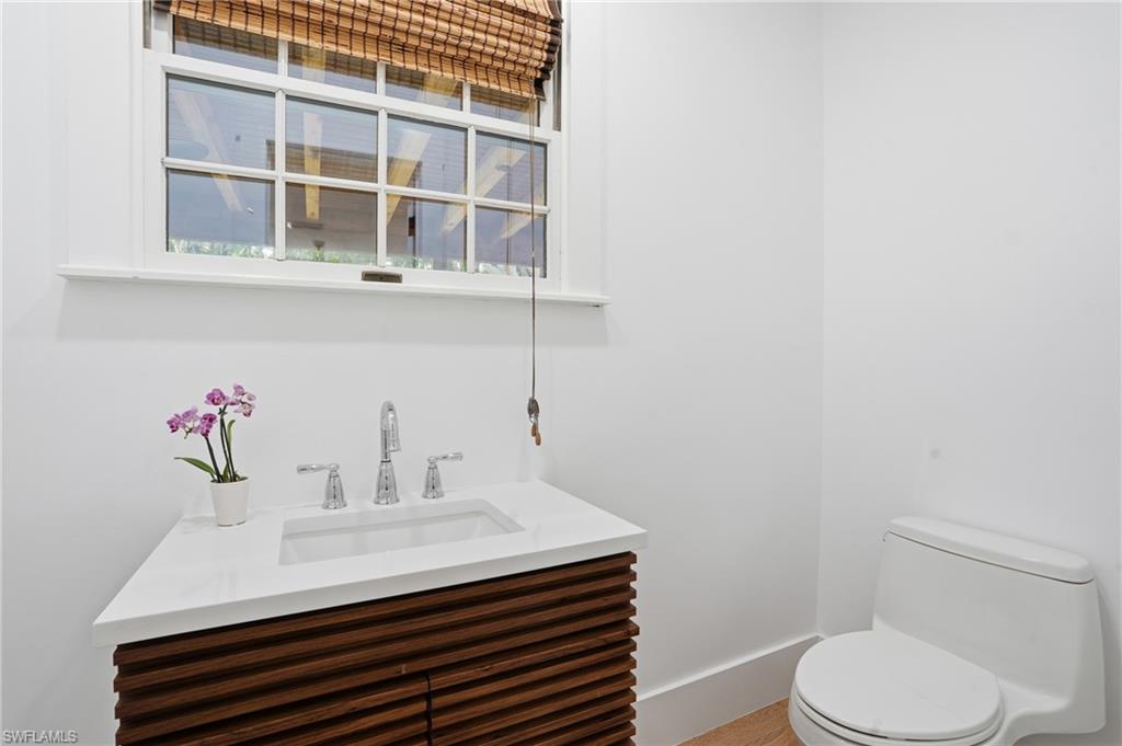 TALL PINES - Residential