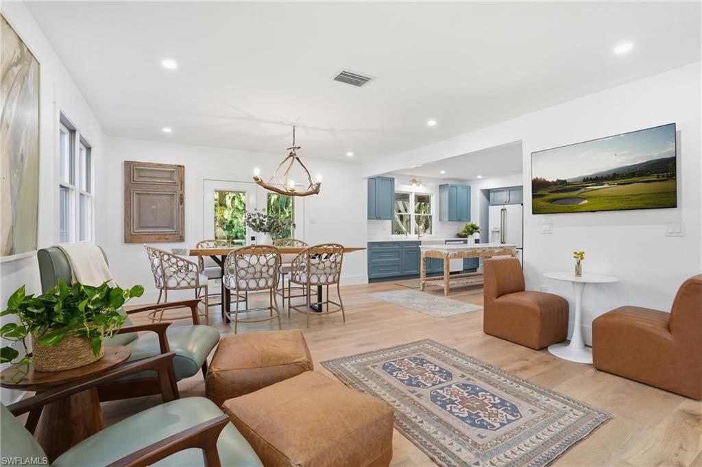 TALL PINES - Residential