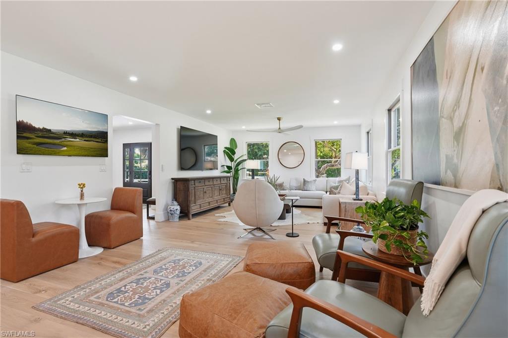 TALL PINES - Residential