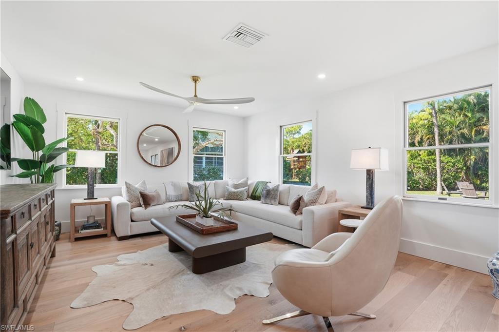 TALL PINES - Residential