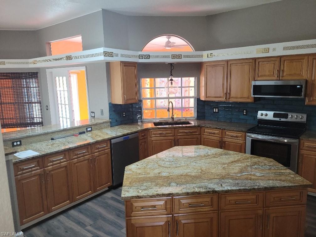 PORT CHARLOTTE - Residential