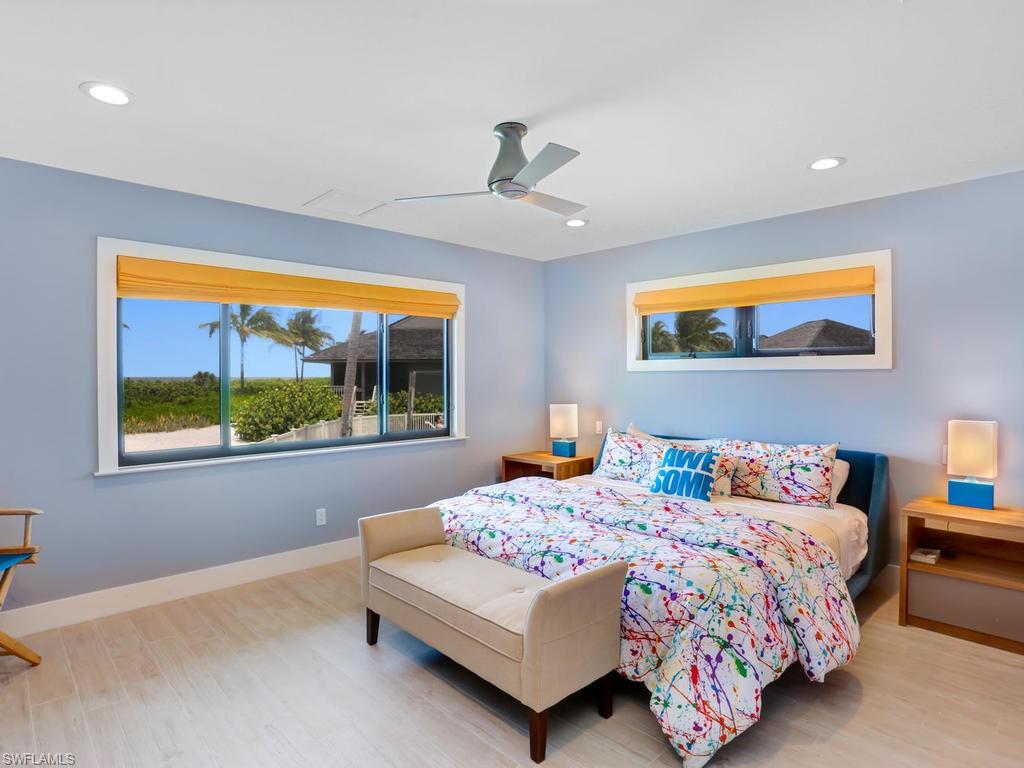 BEACH HOMES - Residential