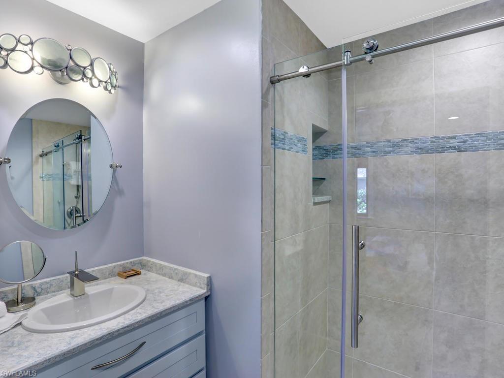 BEACH HOMES - Residential