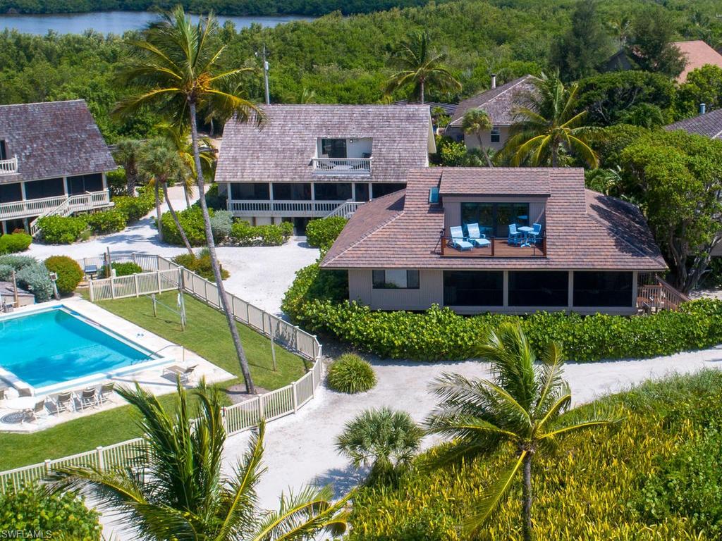 BEACH HOMES - Residential