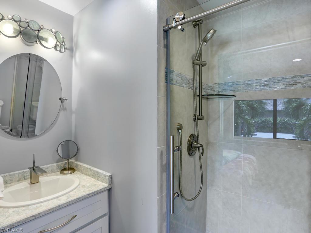 BEACH HOMES - Residential