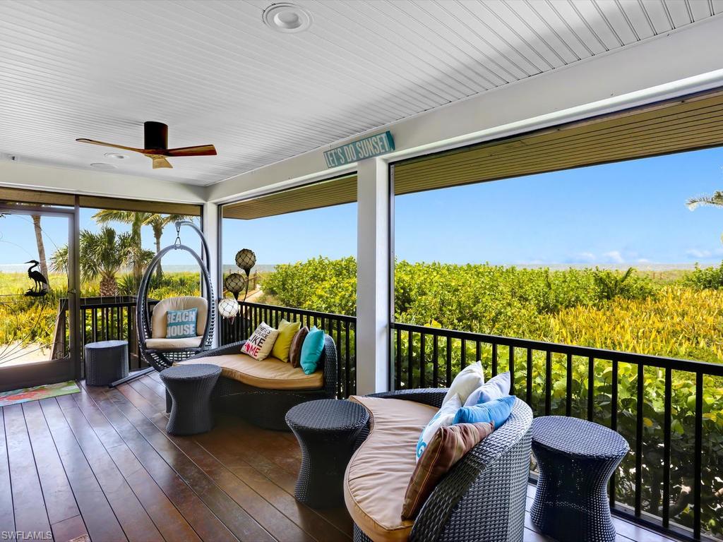 BEACH HOMES - Residential