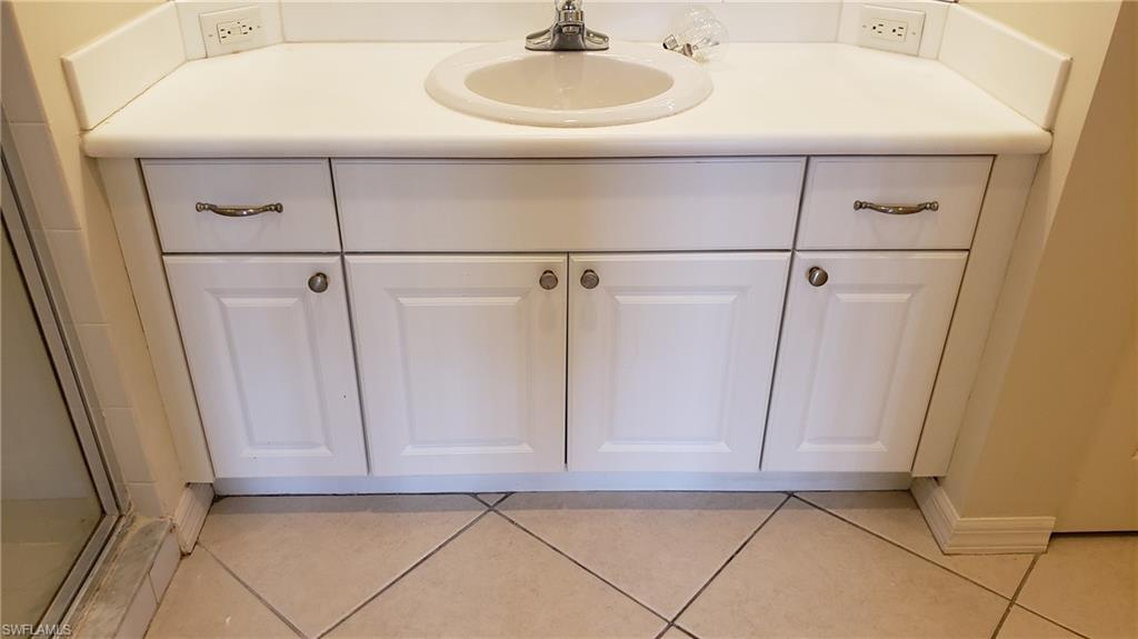 VAN LOON COMMONS - Residential