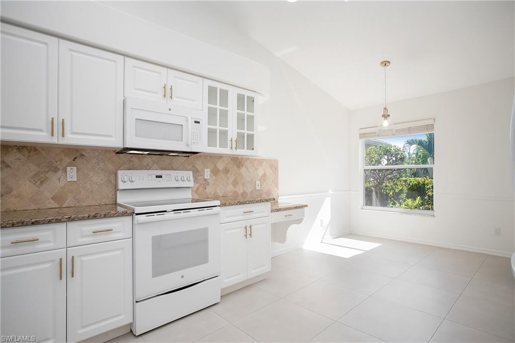 IBIS COVE - Residential