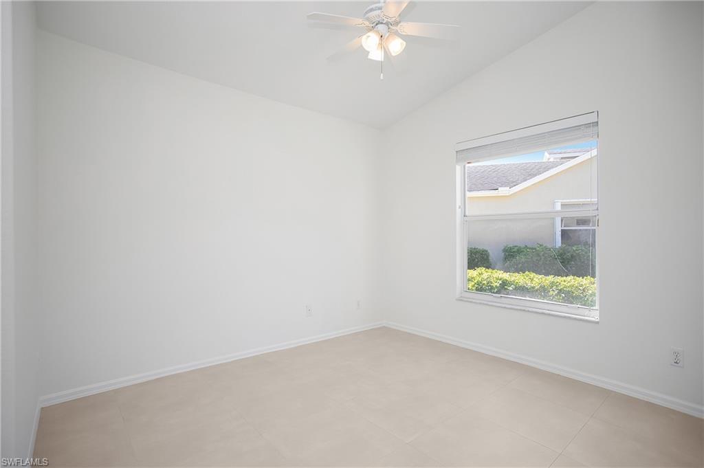 IBIS COVE - Residential