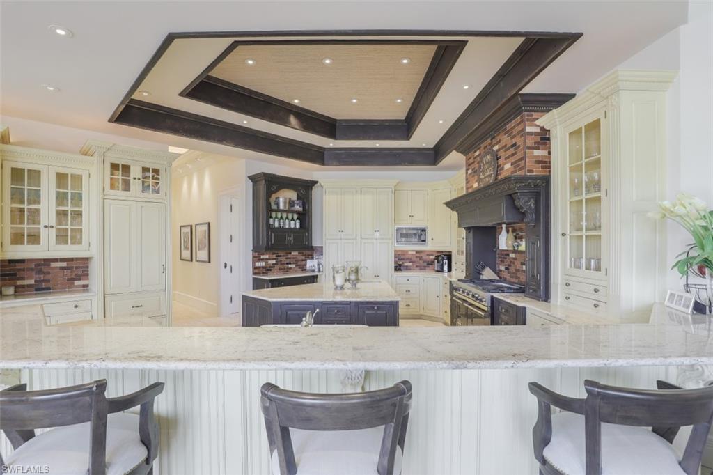 MOORINGS - Residential