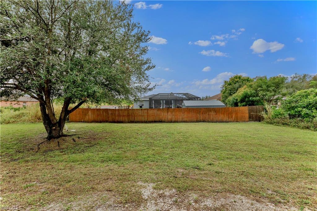 LEHIGH ACRES - Residential