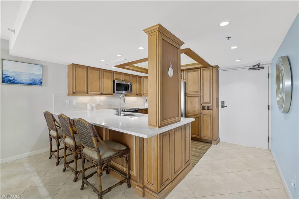 CRESCENT BEACH - Residential