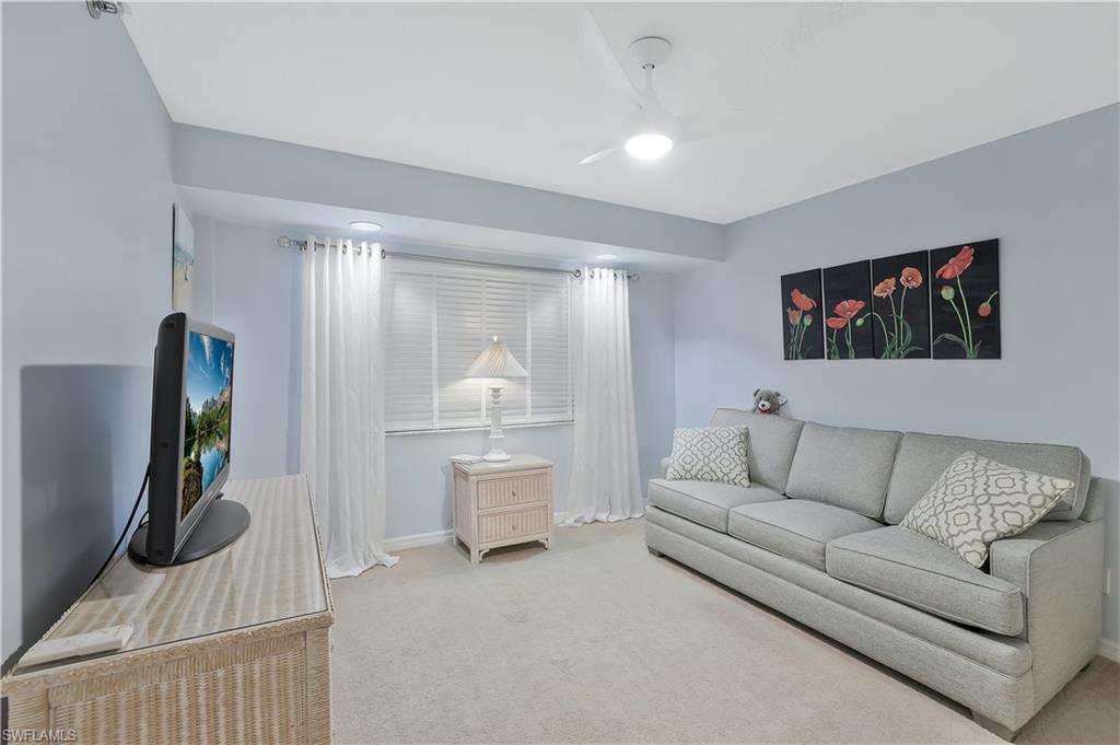 CRESCENT BEACH - Residential