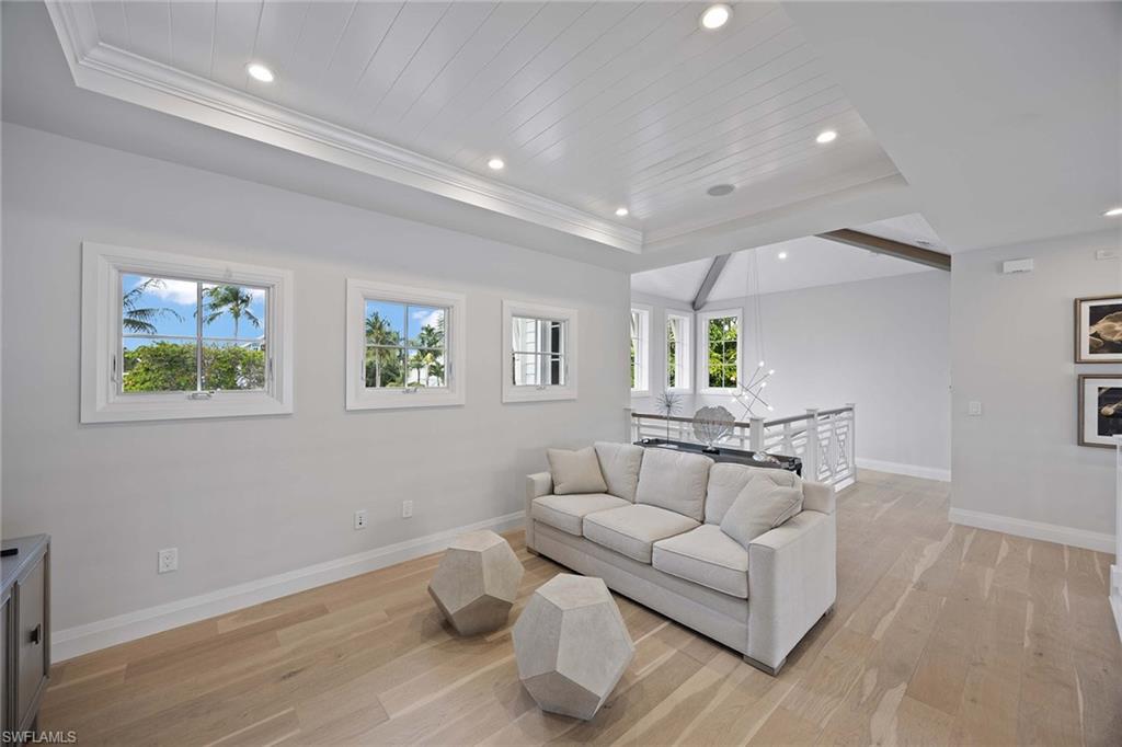 OLDE NAPLES - Residential